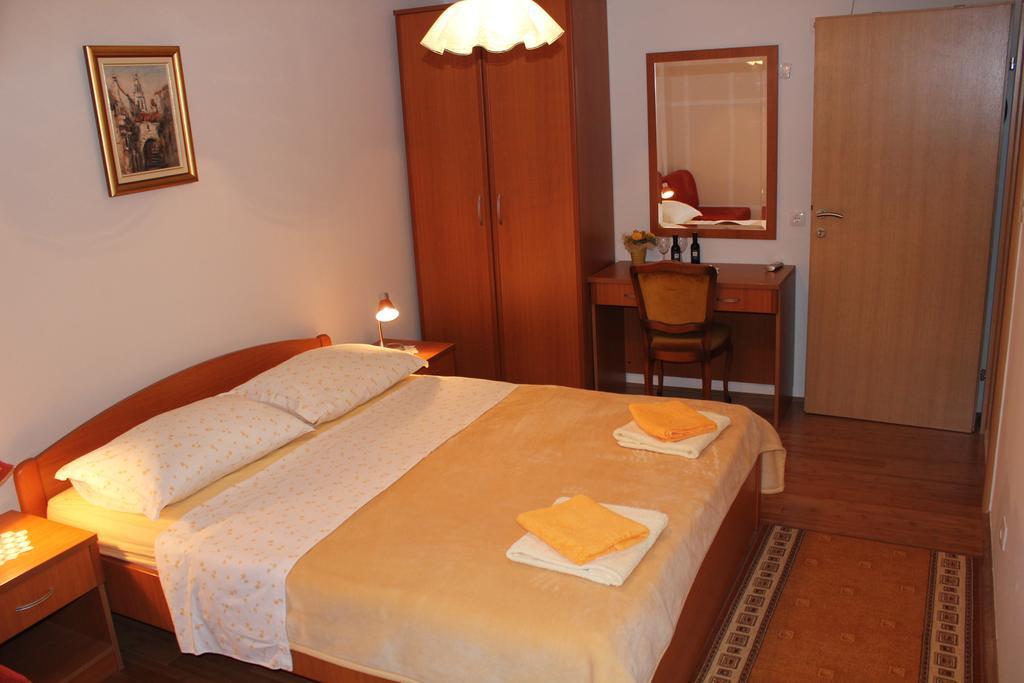 Apartments Boris Zaton  Habitación foto
